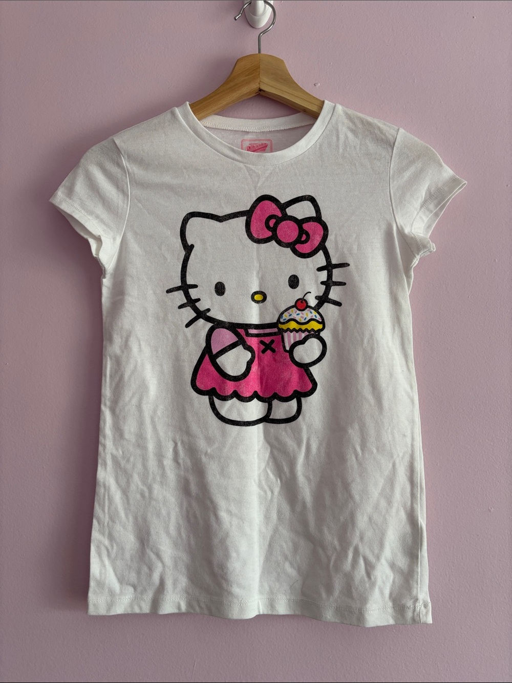 Old Navy White Hello Kitty Tee with Pink Graphic